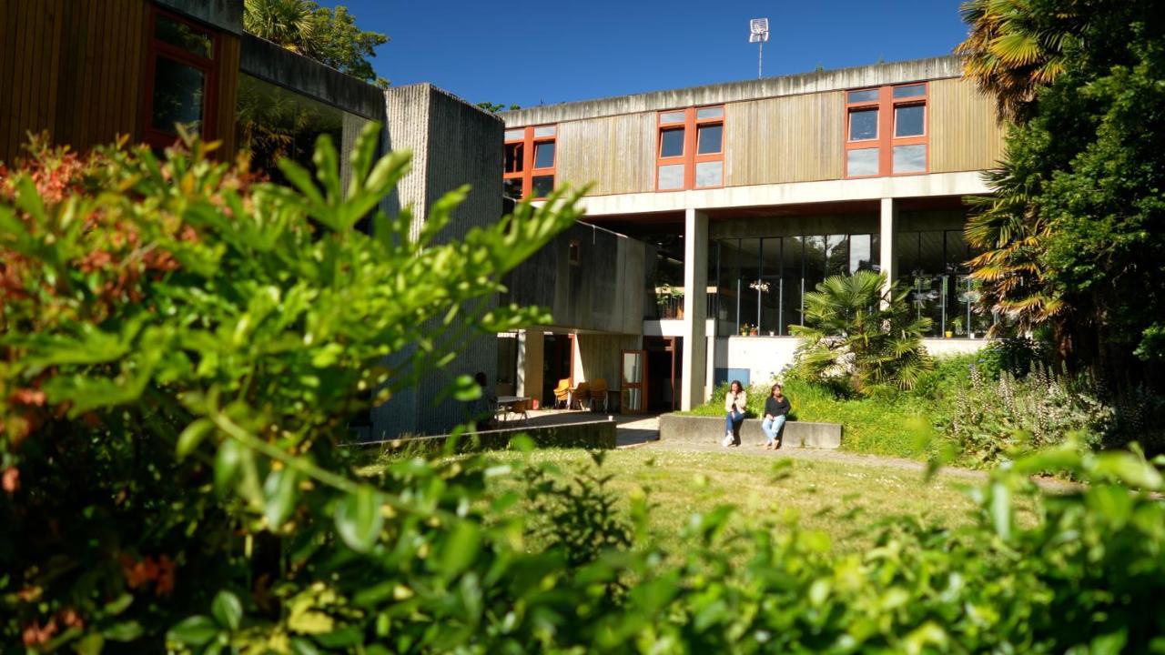 Auberge De Jeunesse Du Moulin Blanc Hostel Brest Exterior photo